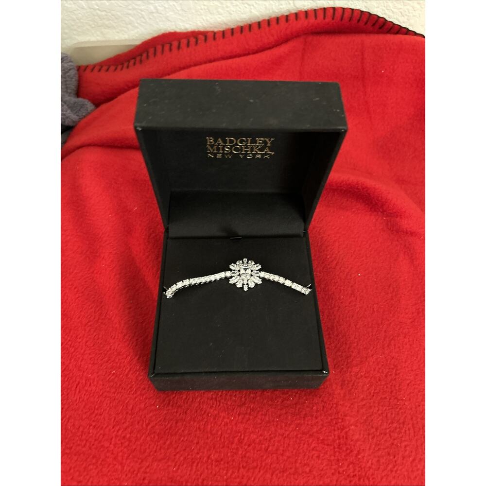 NIB BADGLEY MISCHKA NEW YORK Faceted Rhinestone Bracelet * STUNNING *